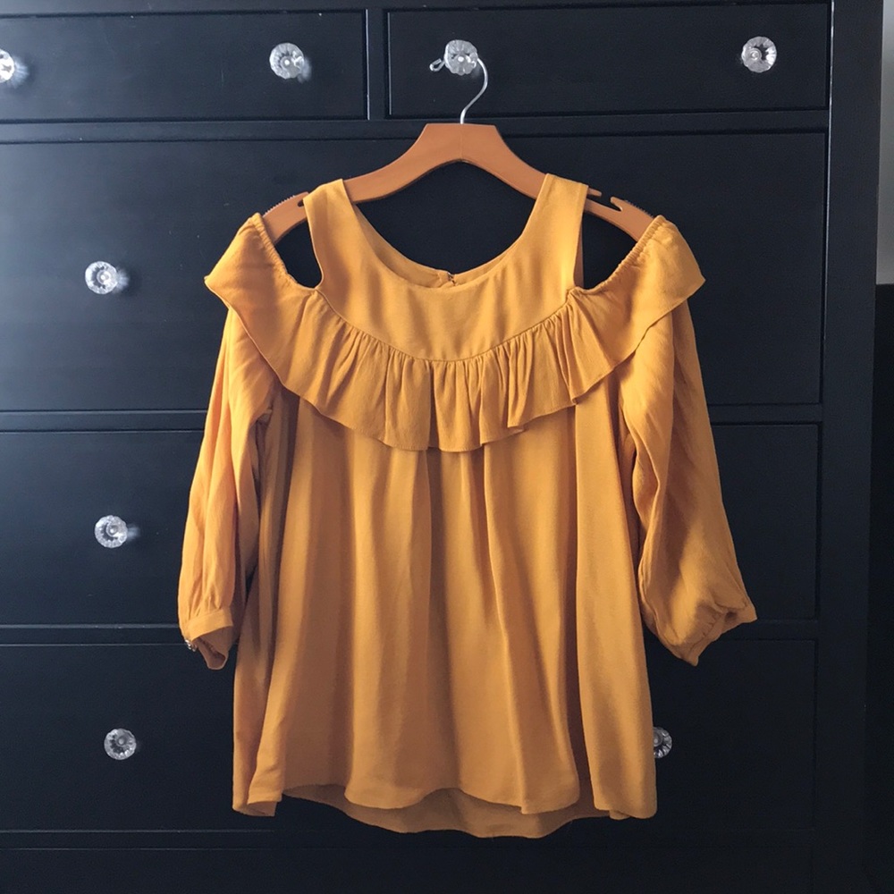 NWT Anthro Maeve Cold Shoulder Ruffle Blouse